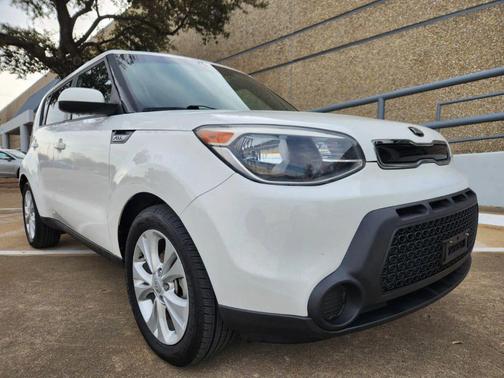 2015 Kia Soul +