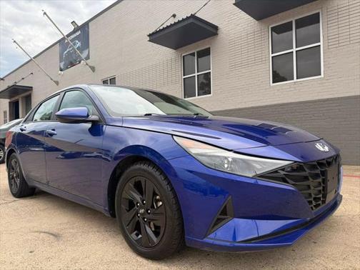 2021 Hyundai ELANTRA SEL