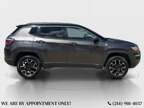 Granite Crystal Metallic Clearcoat 2020 Jeep Compass Trailhawk