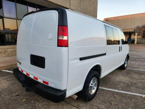 2016 Chevrolet Express 2500 Work Van