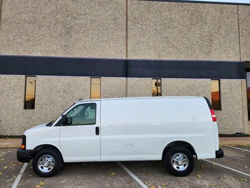 2016 Chevrolet Express 2500 Work Van