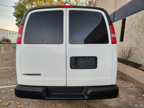 2017 Chevrolet Express 2500 Work Van