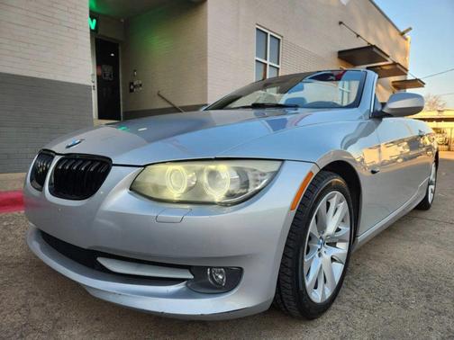 2011 BMW 328 328i Convertible 2D