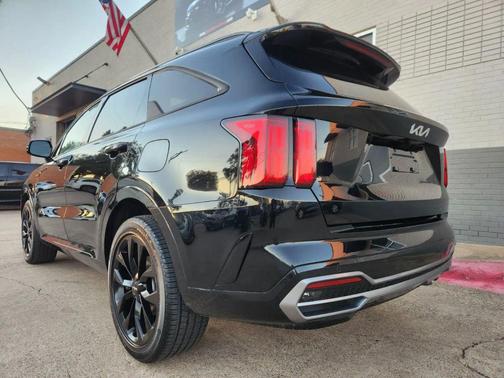 2023 Kia Sorento SX