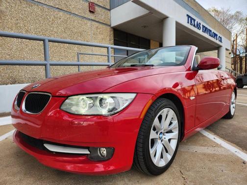 2011 BMW 328 328i Convertible 2D