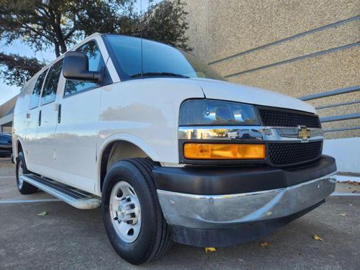 2023 Chevrolet Express 2500 RWD 2500 Regular Wheelbase WT