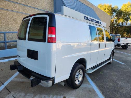 2023 Chevrolet Express 2500 RWD 2500 Regular Wheelbase WT