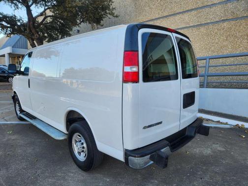 2023 Chevrolet Express 2500 RWD 2500 Regular Wheelbase WT