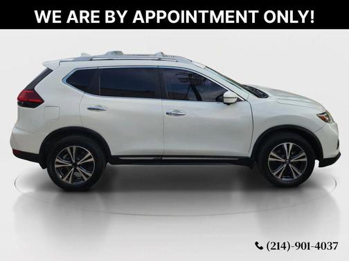 Pearl White 2017 Nissan Rogue SL