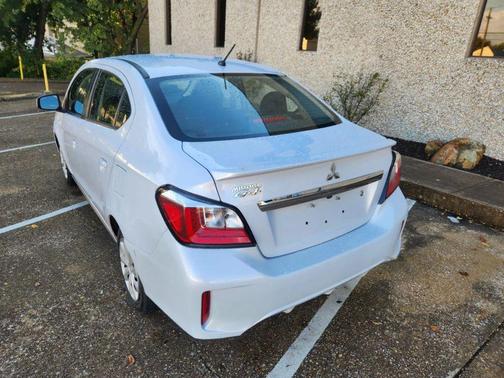 2022 Mitsubishi Mirage G4 SE