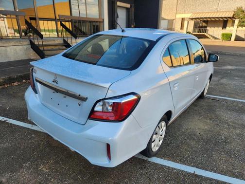 2022 Mitsubishi Mirage G4 SE