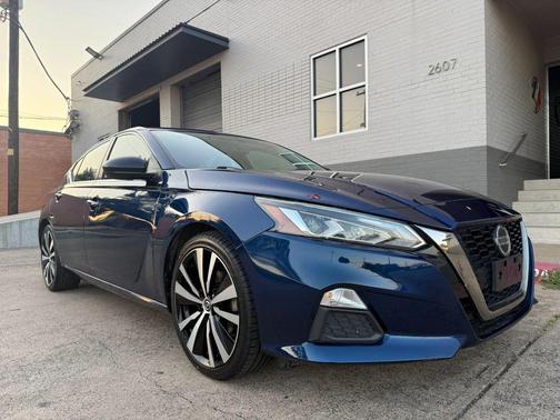 2019 Nissan Altima 2.5 SR