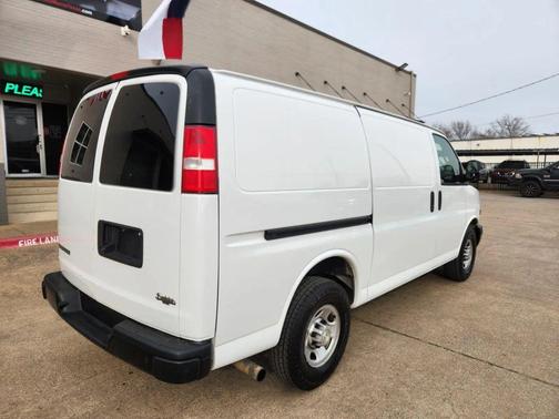 2020 Chevrolet Express 2500 RWD 2500 Regular Wheelbase WT