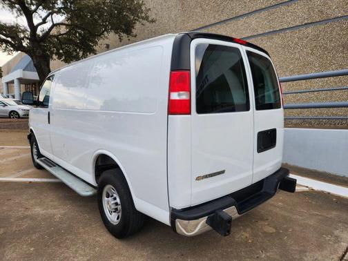 2023 Chevrolet Express 2500 RWD 2500 Regular Wheelbase WT