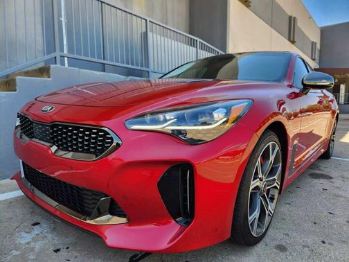 2018 Kia Stinger GT2