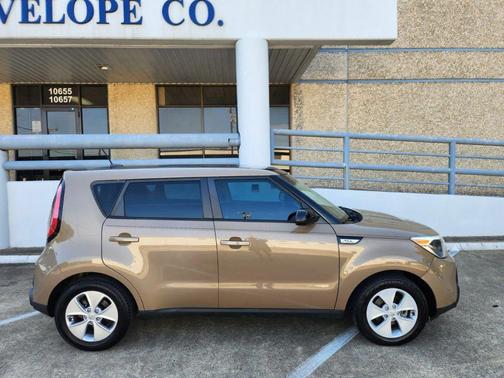2016 Kia Soul Base