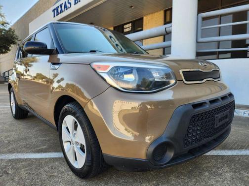 2016 Kia Soul Base