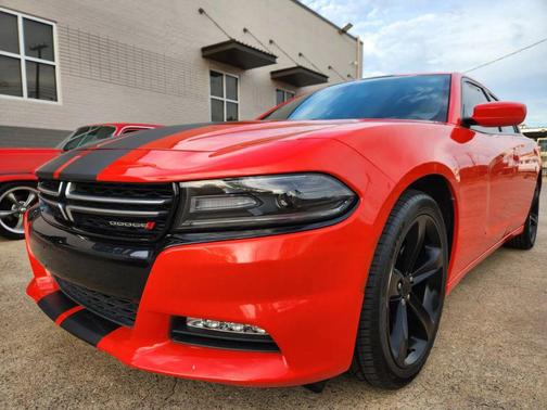 2017 Dodge Charger SXT