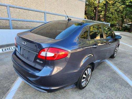 2013 Ford Fiesta S