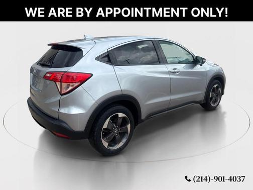 Lunar Silver Metallic 2018 Honda HR-V EX