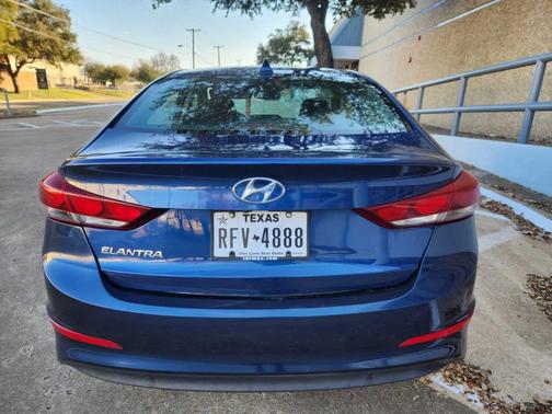2017 Hyundai ELANTRA SE Value Edition
