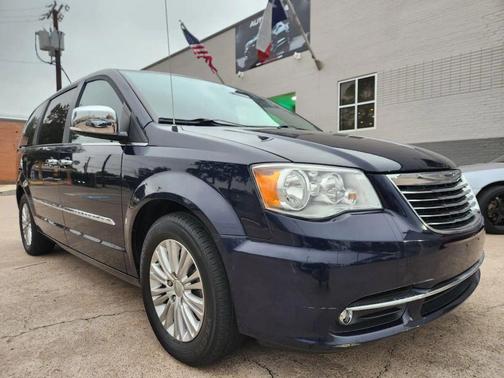 2016 Chrysler Town & Country Limited