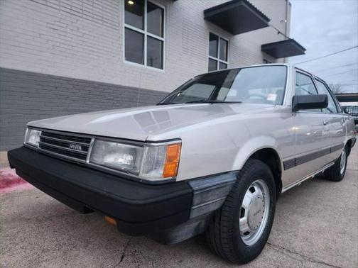 1985 Toyota Camry DLX 4D Sedan
