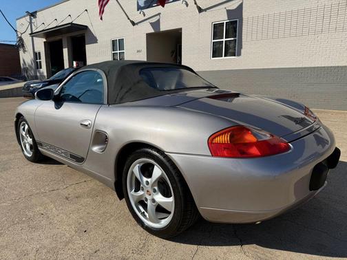 2001 Porsche Boxster Cabriolet 2D