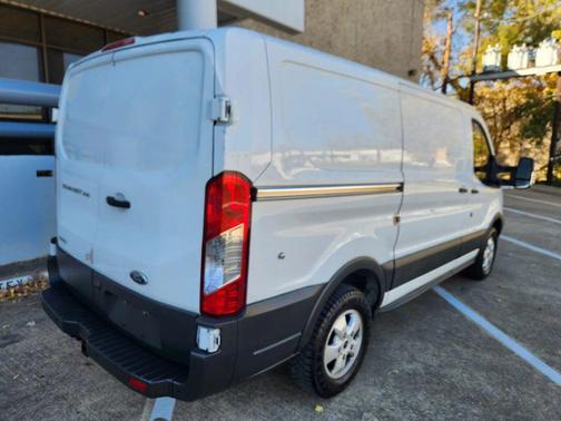 2018 Ford Transit-250 Base