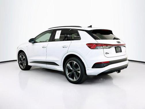 2024 Audi Q4 e-tron Premium Plus 50 quattro