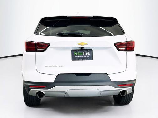 Summit White 2025 Chevrolet Blazer 2LT