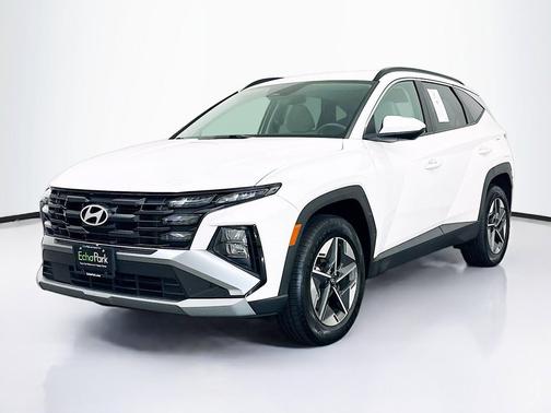 Serenity White Pearl 2025 Hyundai TUCSON SEL
