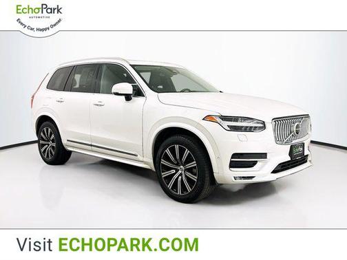 2023 Volvo XC90 B5 Plus