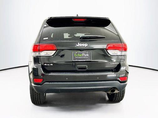 2020 Jeep Grand Cherokee Laredo