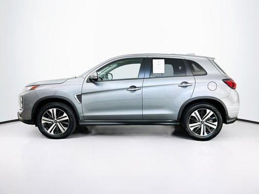 2025 Mitsubishi Outlander Sport SE