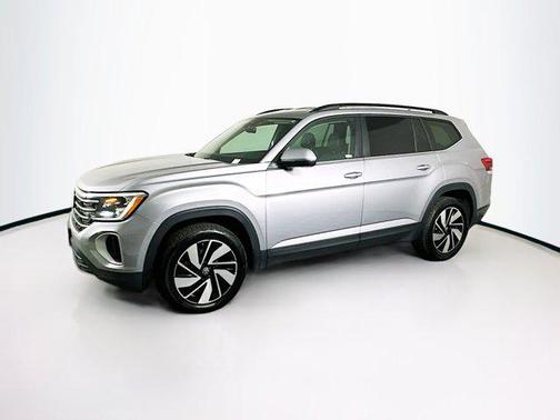 2025 Volkswagen Atlas 2.0T SE w/Technology 4MOTION