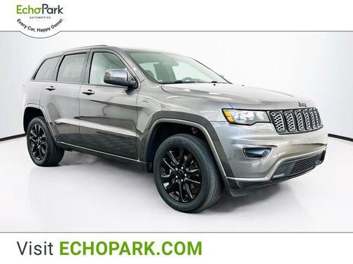 2021 Jeep Grand Cherokee Laredo