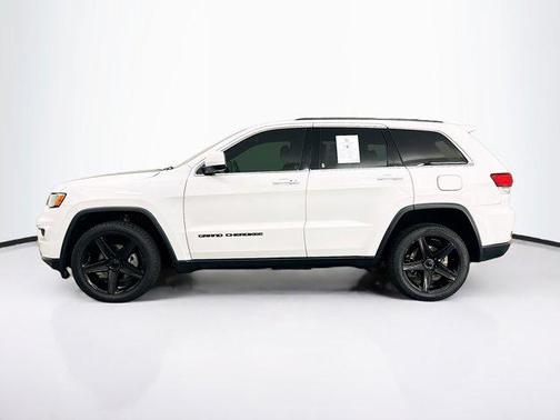 2020 Jeep Grand Cherokee Laredo