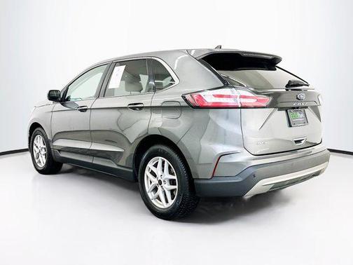 Carbonized Gray Metallic 2024 Ford Edge SEL