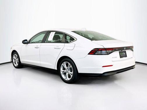 2025 Honda Accord LX 1.5T