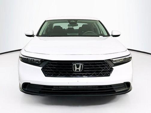 2025 Honda Accord LX 1.5T