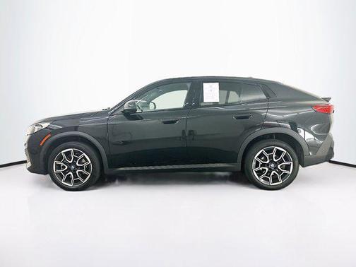 2025 BMW X2 xDrive28i