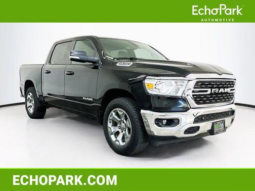 Diamond Black Crystal Pearlcoat 2022 RAM 1500 Big Horn/Lone Star