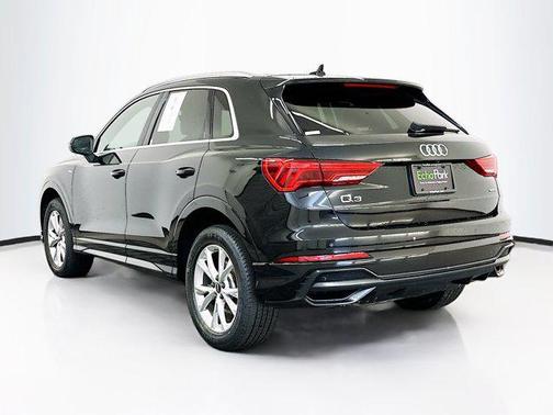 2022 Audi Q3 45 S line Premium Plus