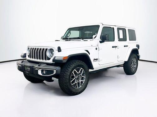 Bright White Clearcoat 2025 Jeep Wrangler 4-Door Sahara 4x4