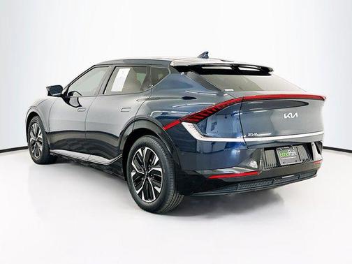2023 Kia EV6 Wind
