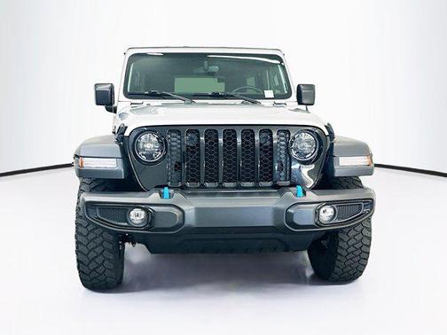 Silver Zynith Clearcoat 2023 Jeep Wrangler 4xe Base
