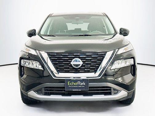 Super Black 2023 Nissan Rogue SV