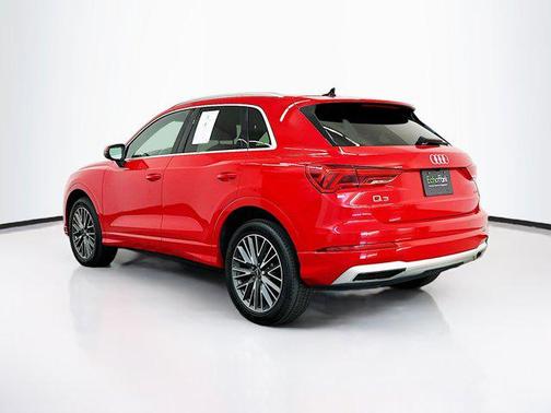 Tango Red Metallic 2021 Audi Q3 40 Premium Plus