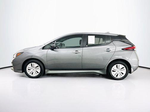 2025 Nissan Leaf S